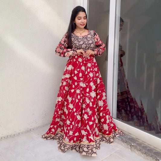 Shruthi Anarkali - view 1