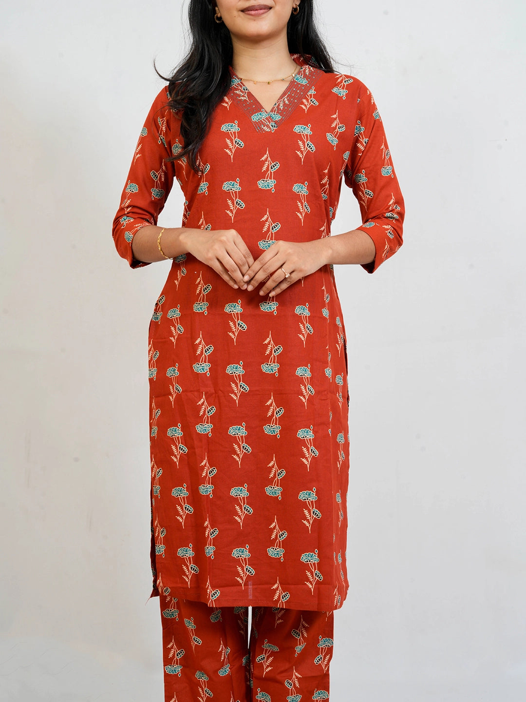 Rust Red Shade Kurti With Pant - view 5
