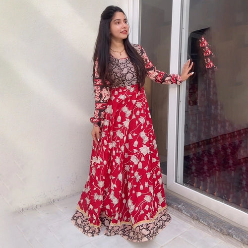 Shruthi Anarkali - view 6