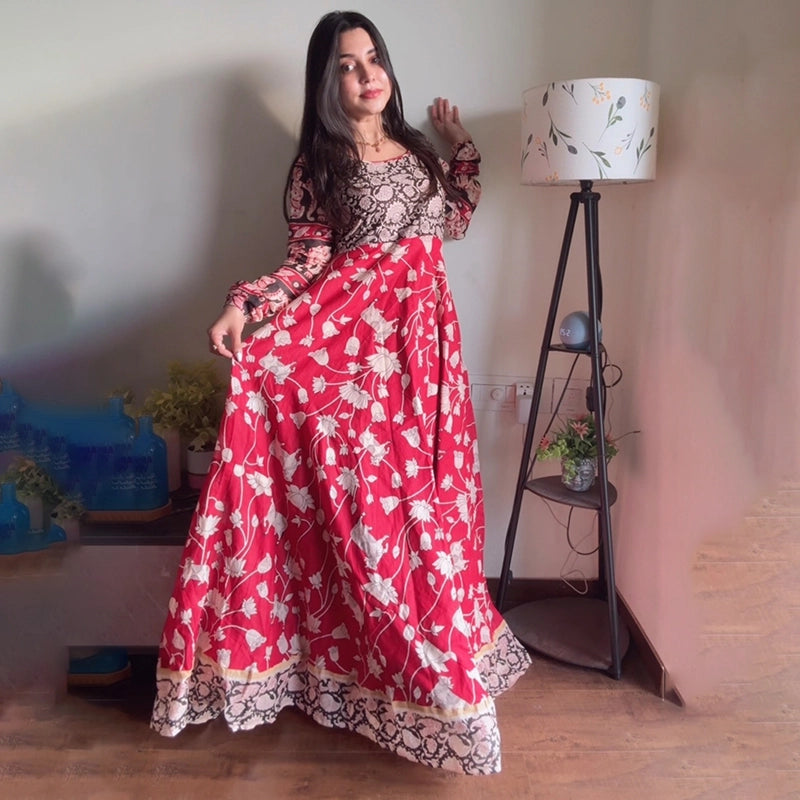 Shruthi Anarkali - view 3