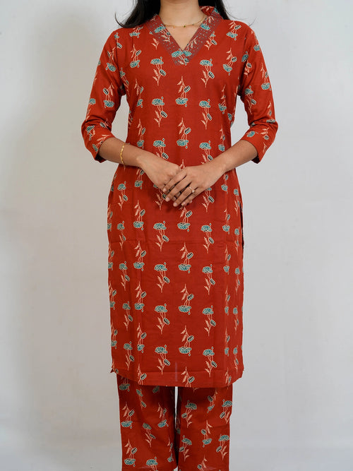 Rust Red Shade Kurti With Pant - view 4