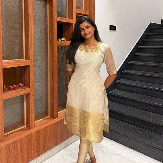 Selvi Kurti - view 1